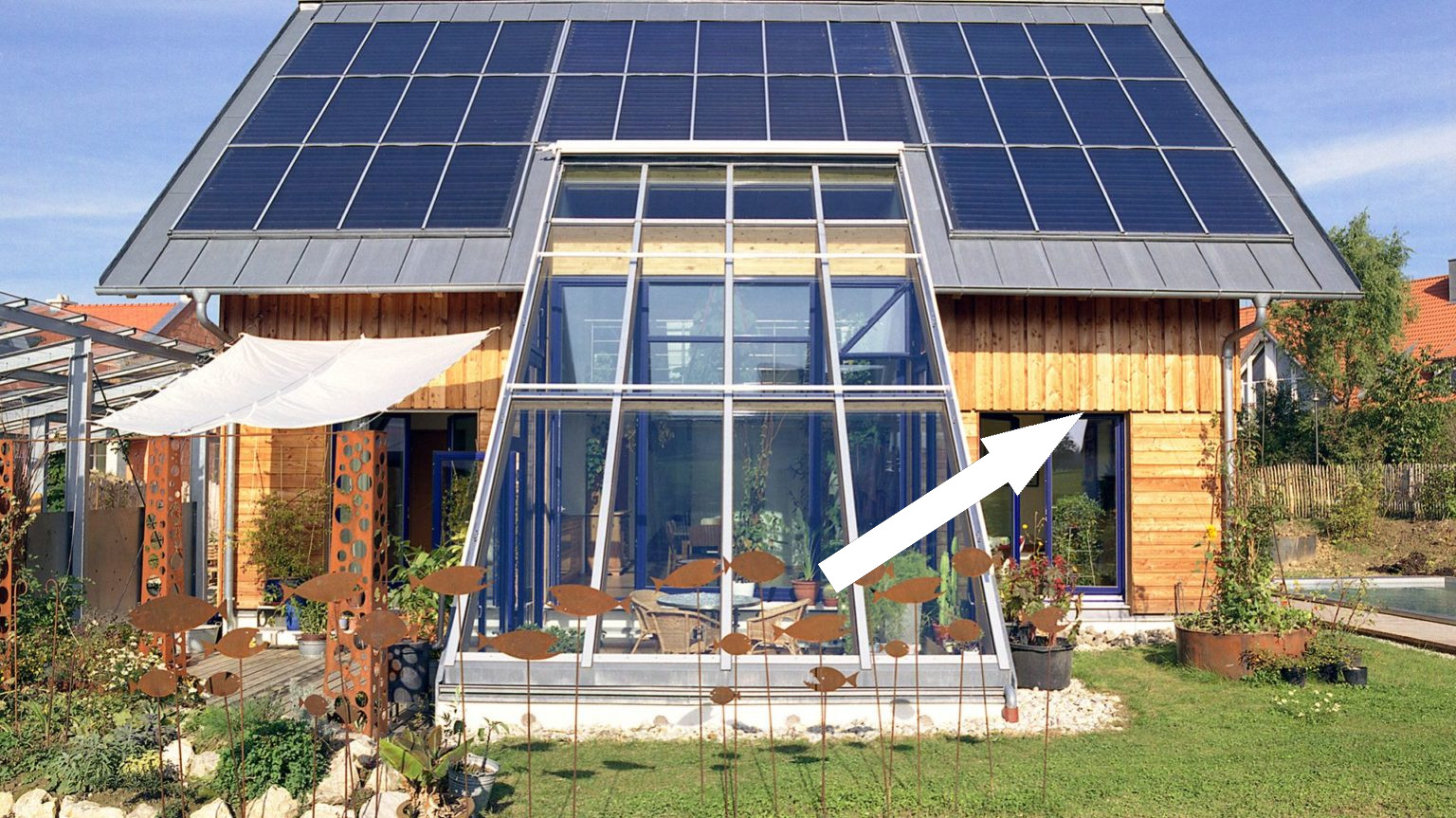 Когда дом станет полностью автономным на солнечных батареях